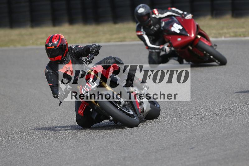 /37 09.08.2026  Pluess Motosport ADR/Freies Fahren/415